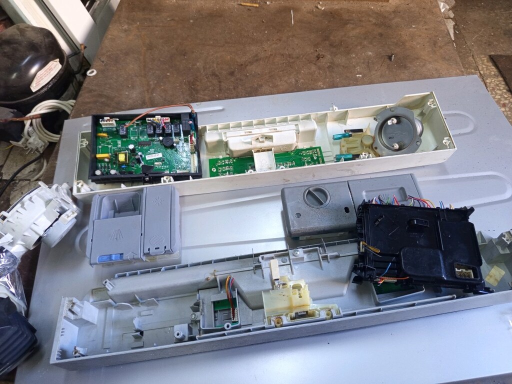 Samsung ve Arçelik bulaşık makinesi anakartlar ve motorlar - 2