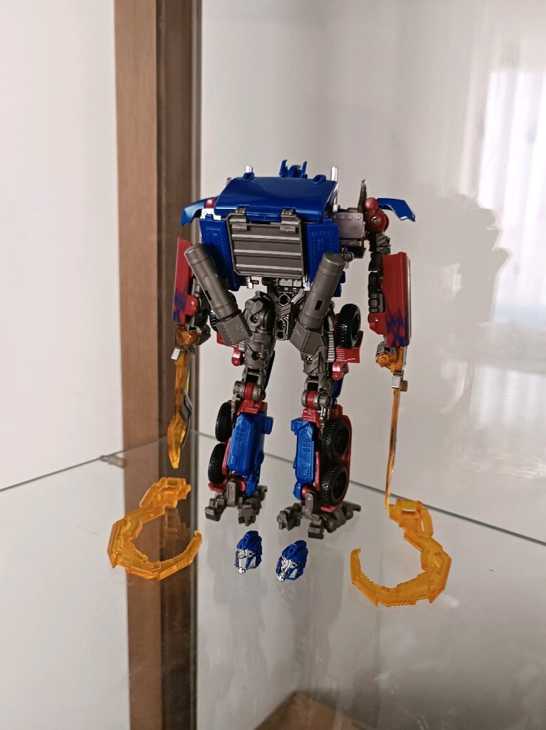 Transformers Optimus Prime Figür SS05 KO - 10