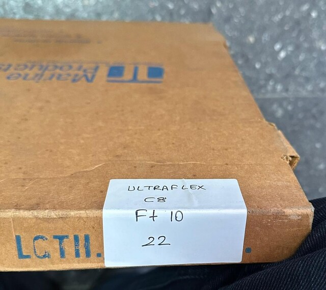 Tekne Dıştan takma deniz motoru ultraflex 10 ft remork kontrol sprali