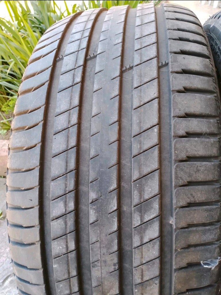 Michelin 255/45/19 4 adet lastik - 2