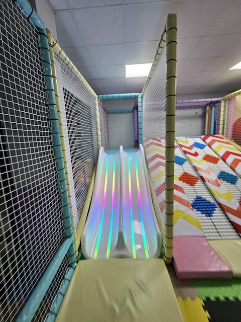 SOFT PLAY ÇOCUK OYUN ALANI ÇOCUK EĞLENCE MERKEZİ KURULUMU
