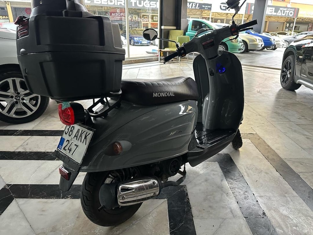 MONDIAL 50 cc - 12
