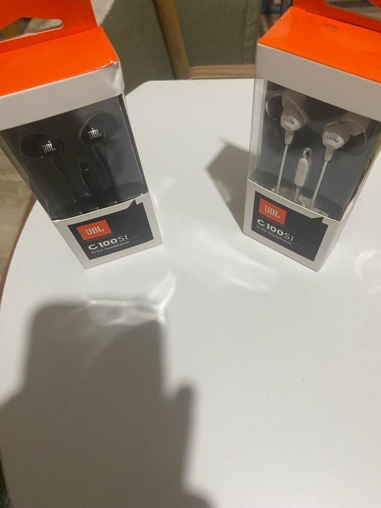 KAPALI KUTU~JBL C100SI Mikrofonlu Kablolu Kulakiçi Kulaklk-Siyah&Beyaz - 2