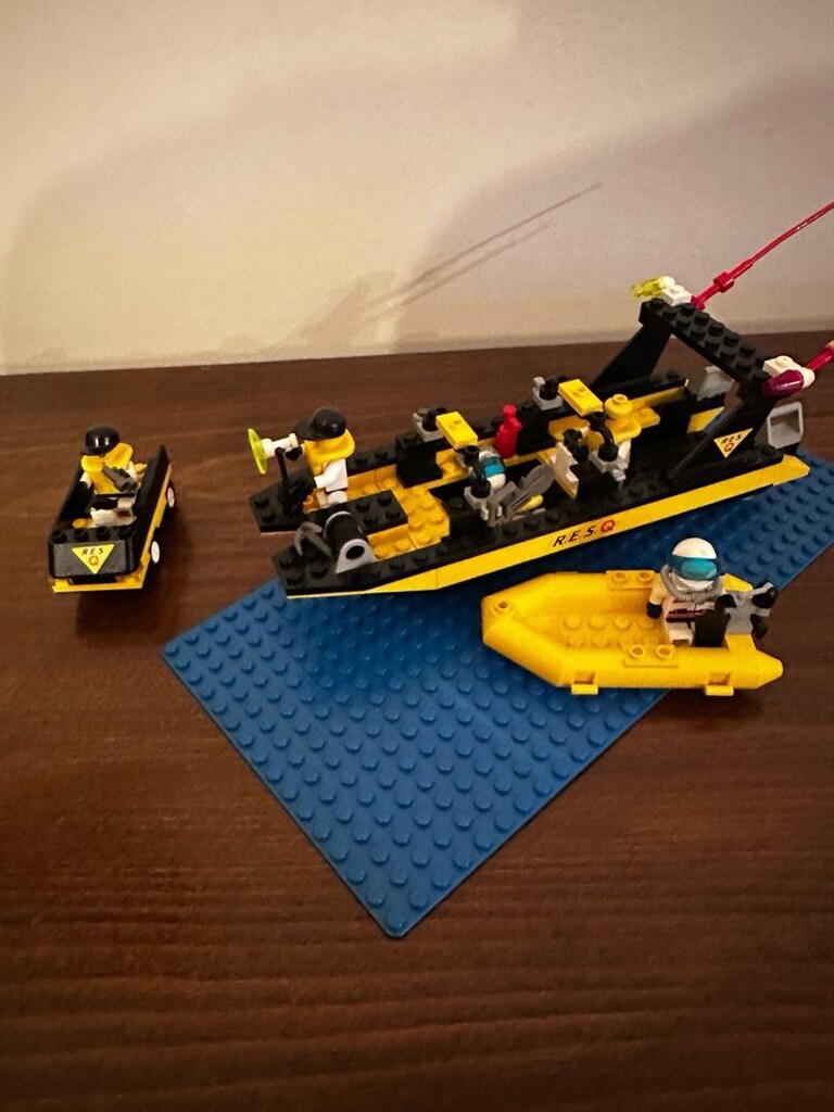 LEGO RES-Q 6451 River Response (1998) – Nadir Vintage Set - 2