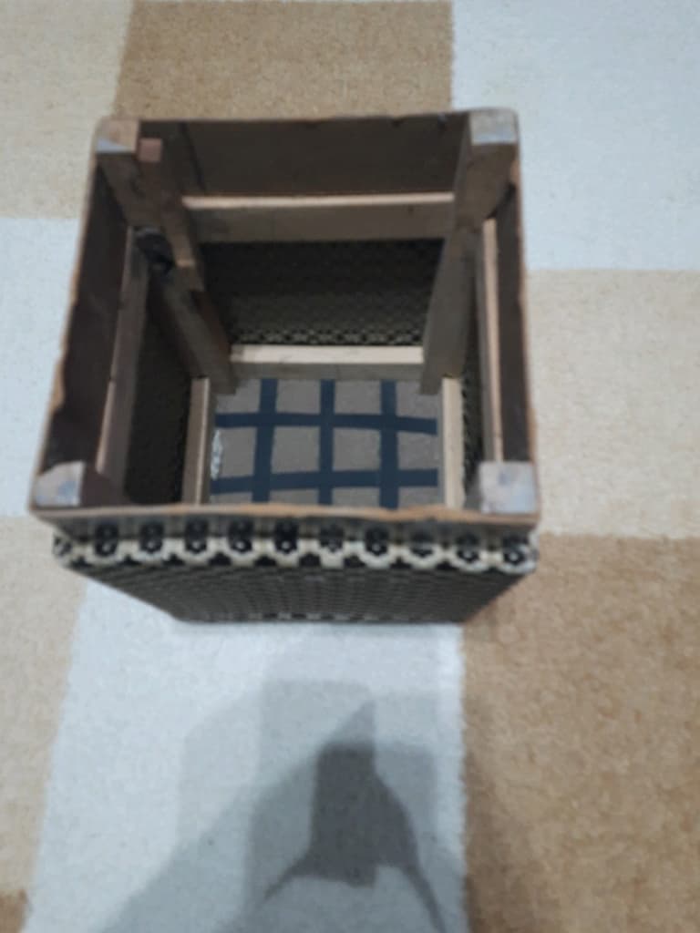 TESLİM:AKÇAY SAĞLAM KADİFE DÖŞEMELİ KARE PUF. EBAT:30*30 CM. YÜK:40 CM - 4