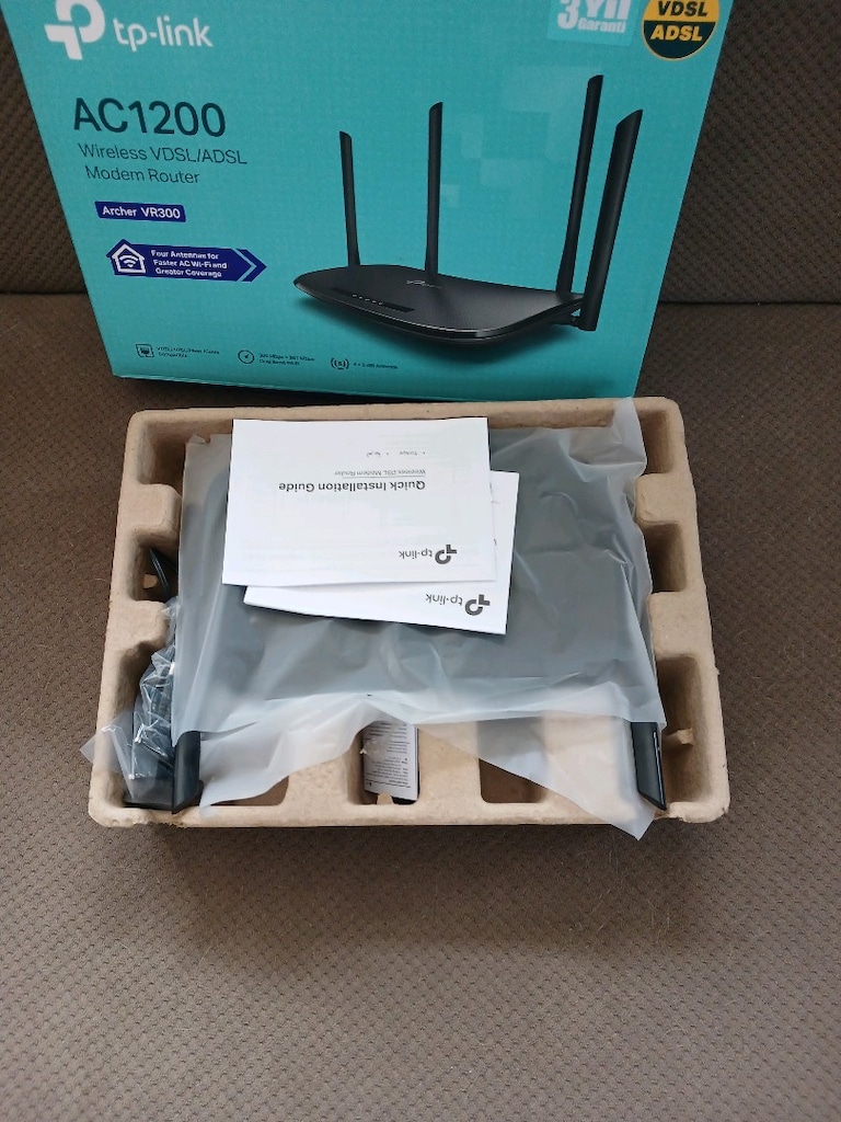 TP Link AC1200 modem - 3