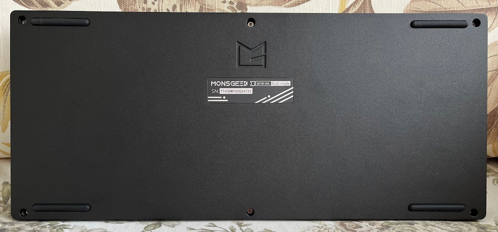 ASUS ROG Harpe Ace Mini mouse, Monsgeek M1W V3 mekanik klavye - 6