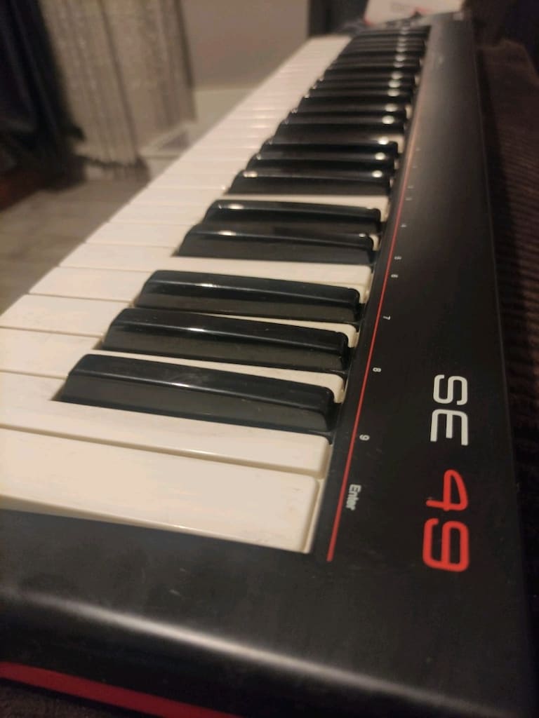 Nektar SE49 USB MIDI Klavye - 4