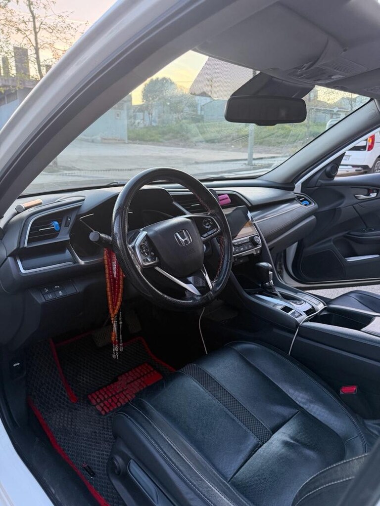 Honda civic - 7