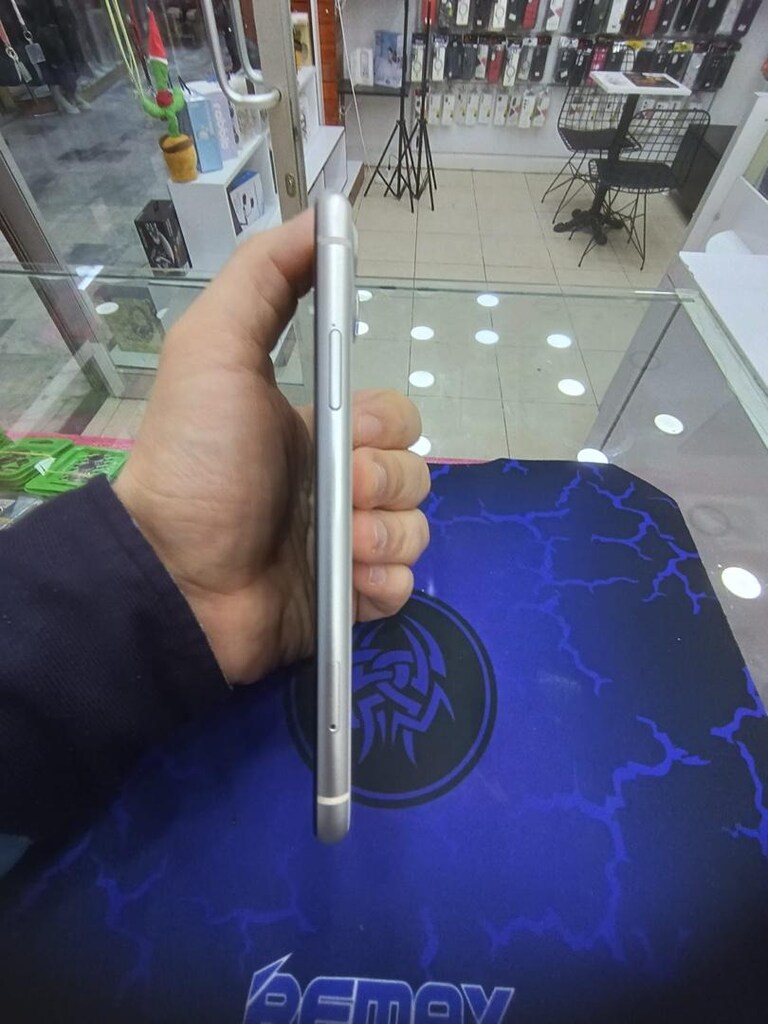 iphone 11 - 4