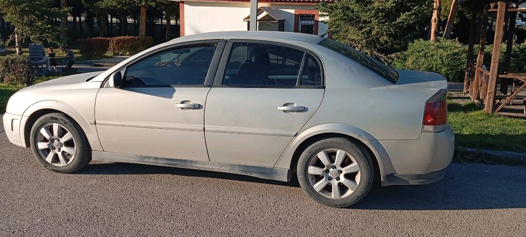 Opel Vectra c satista - 2