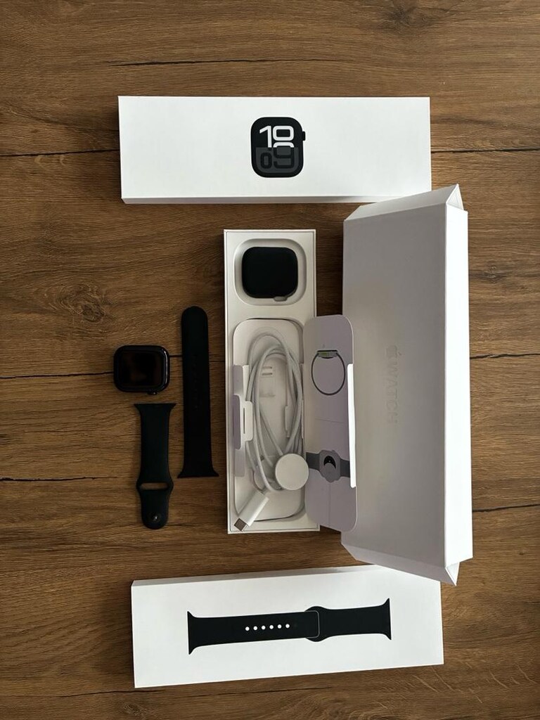 Apple Watch 10 - 42 mm - Gps - Jet Balck , M/L - Garantili - 12