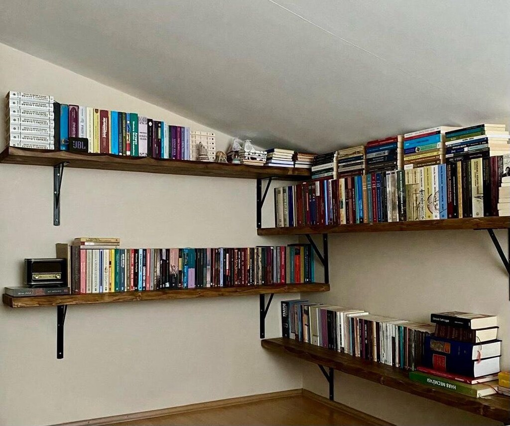 AHŞAP AĞAÇ RAF ÖZEL YAPIM KİTAPLIK DUVAR MONTE DEMİRLERİYLE
