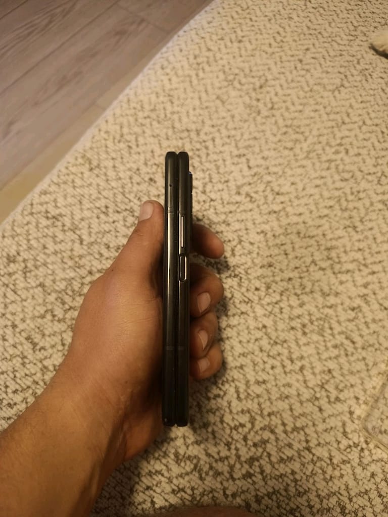 SAMSUNG FOLD 3 - 3