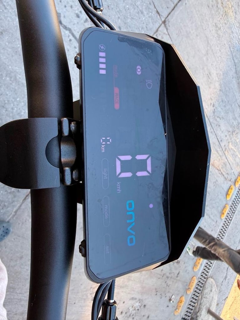 Onvo MX1 Scooter - 6