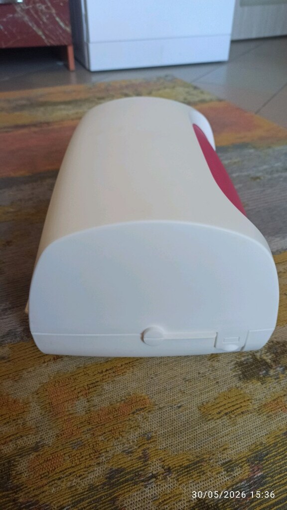 Tupperware Ekmek Saklama Kutusu - 4