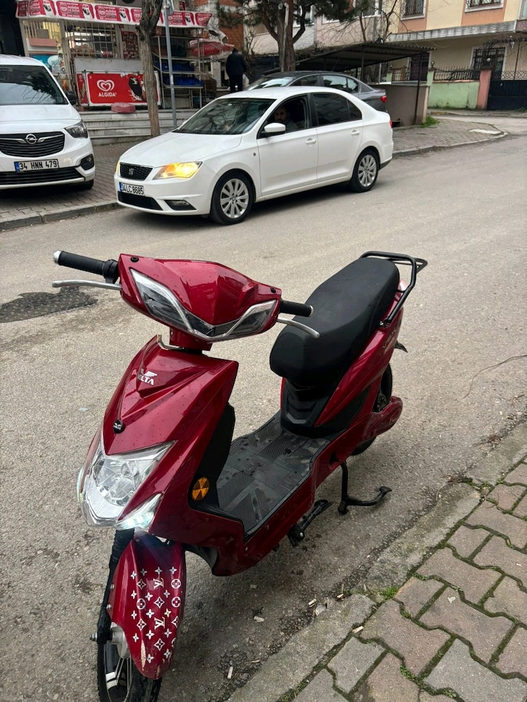 sıkıntısız ucuza vsx 2300 km 2025 model garantli - 3