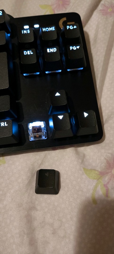 Logitech G413 TKL SE mekanik oyuncu klavyesi - 4