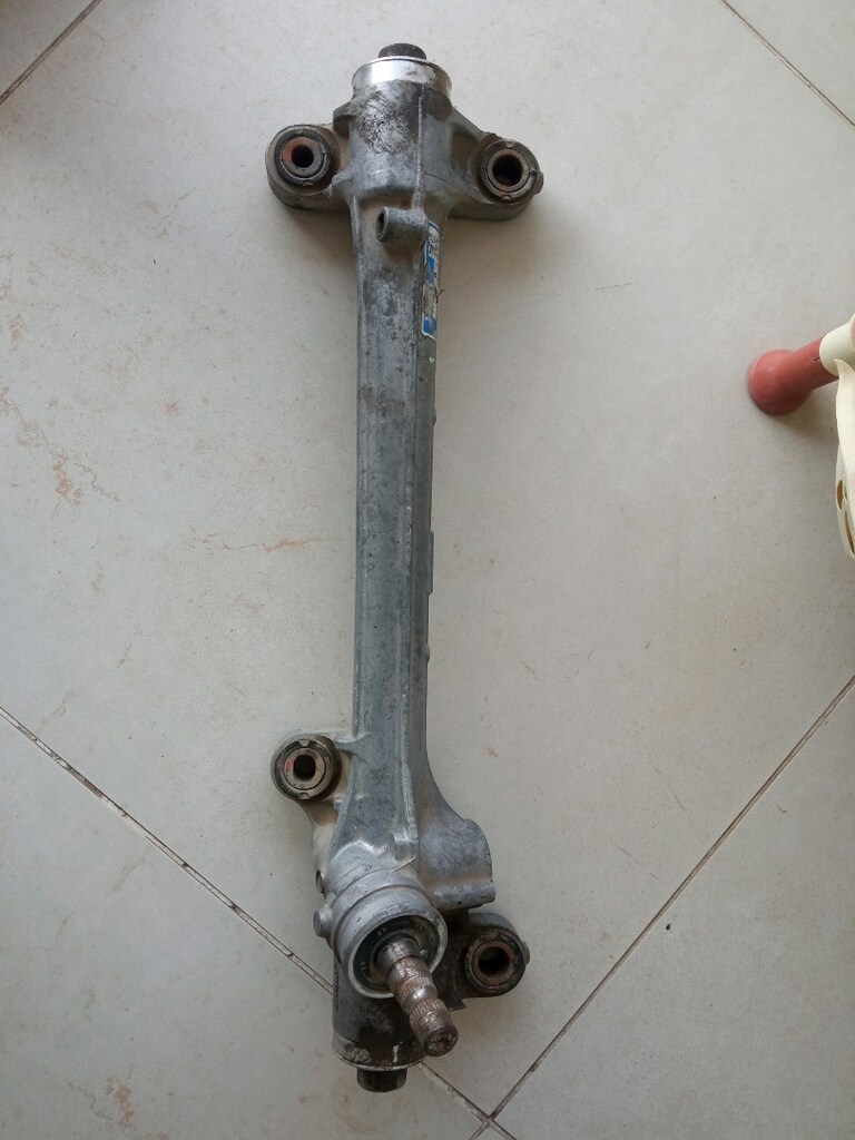 Toyota direksiyon kutusu - 2
