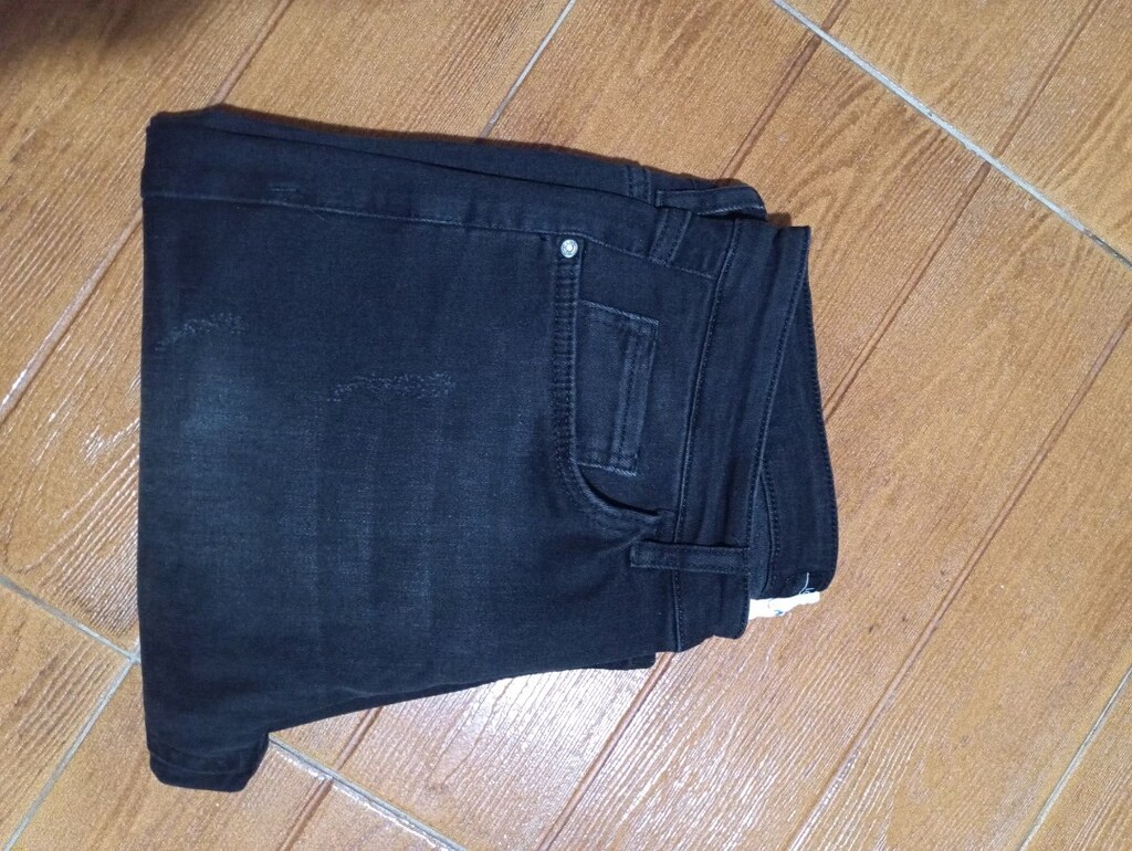#bermuda kot şort pantolon..Eni 44  Boyu 55Çokça ünlü marka şort var.. - 6