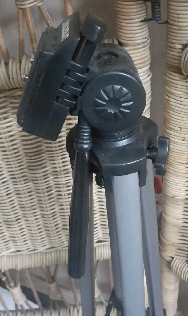 Unomad Tripod - 3
