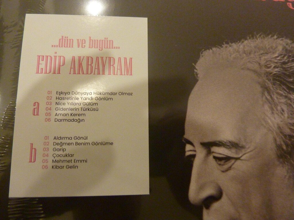 EDİP AKBAYRAM DÜN VE BUGÜN ALBÜMÜ BEST OF PLAK 33 DEVİR LP SIFIR - 2