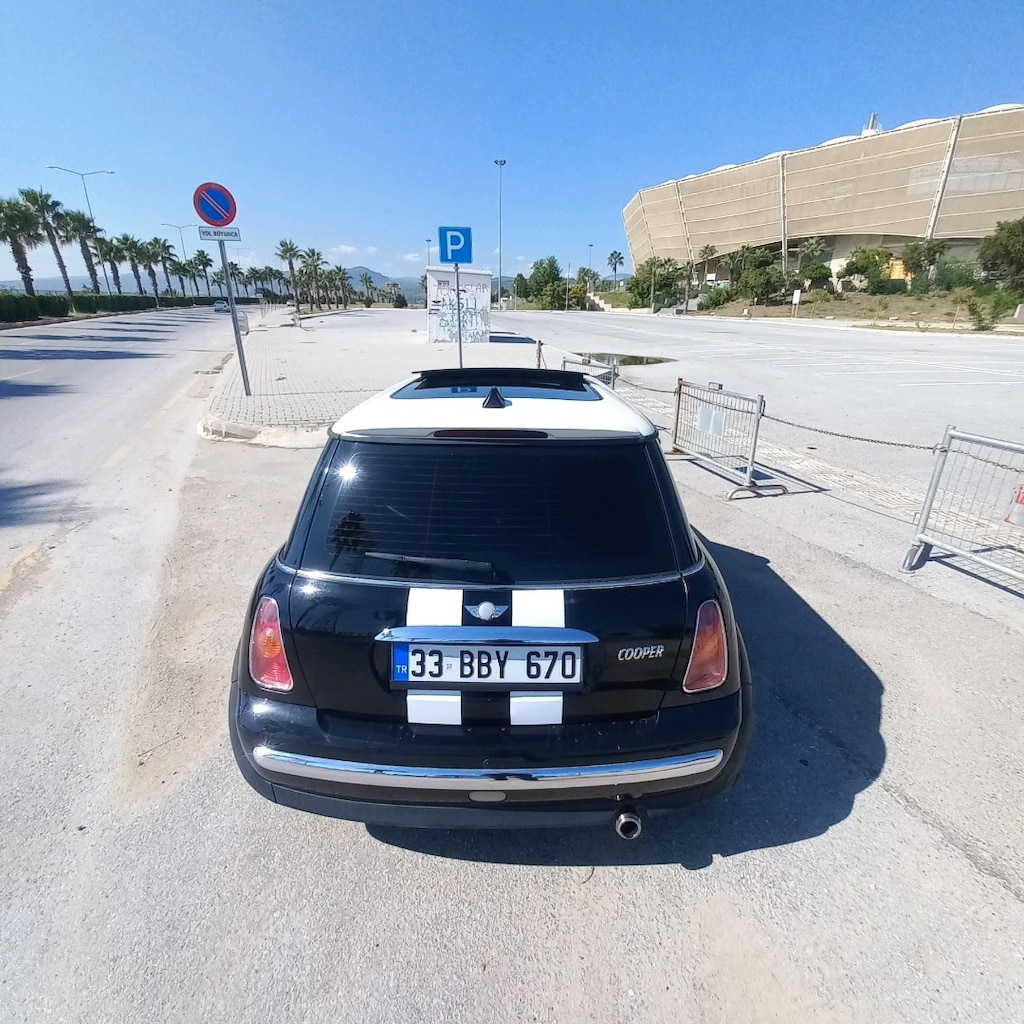 OTOMATİK MİNİ COOPER CAM TAVANLİ 2003 MODEL TEMİZ - 2