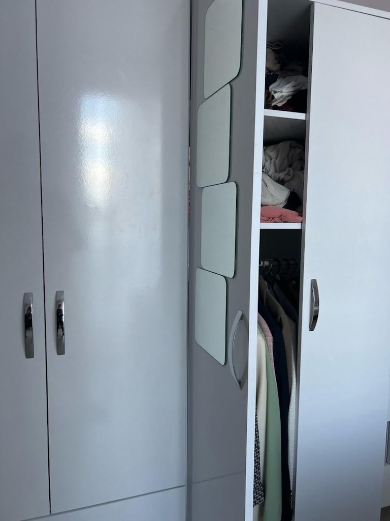 4 kapaklı çekmeceli gardırop - 3