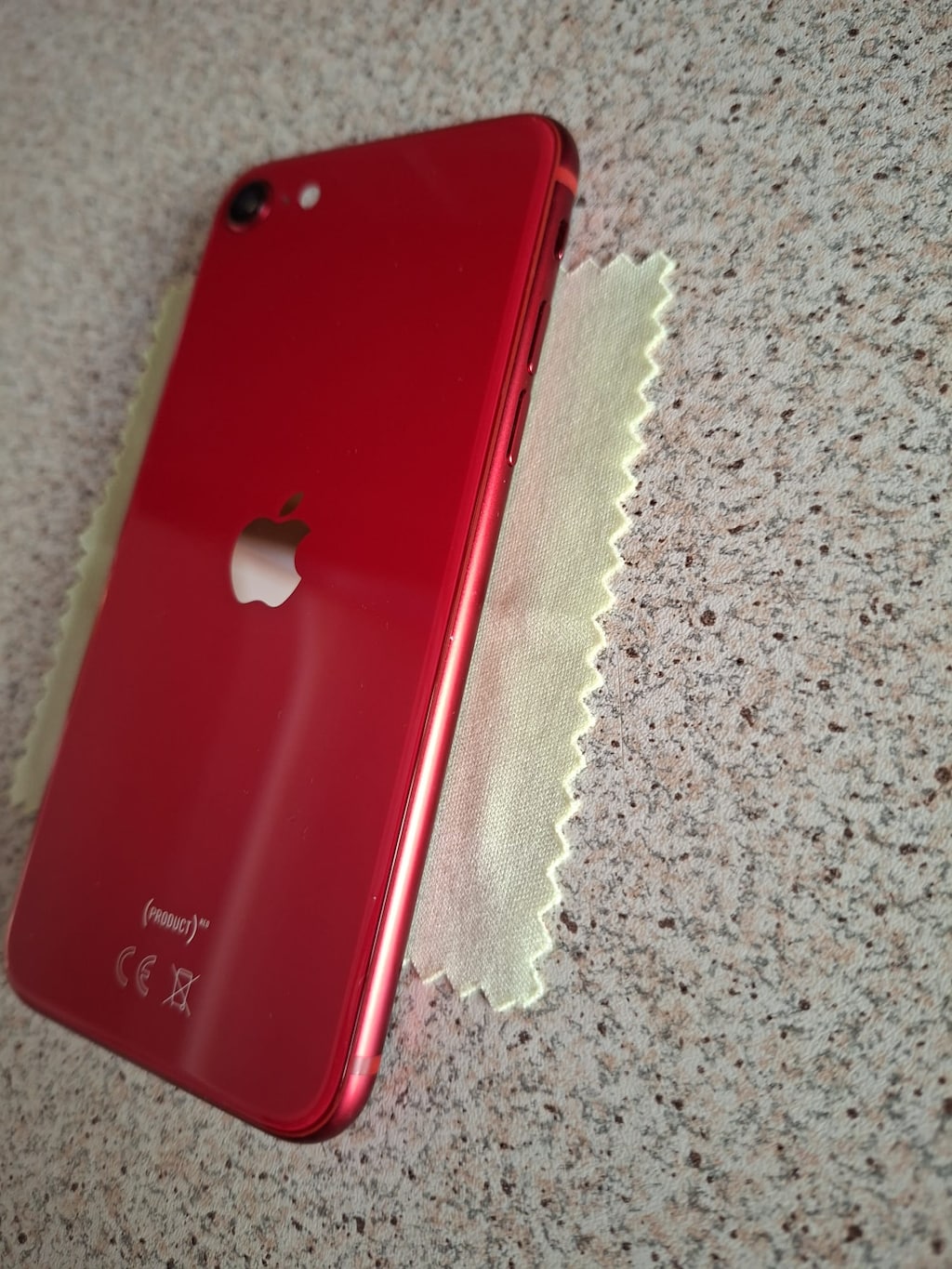 Apple Iphone SE 2020 Kırmızı - 5