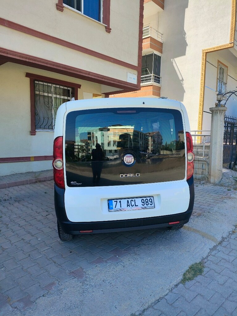 temiz kullanılmış bakımlı aile aracı. - 2