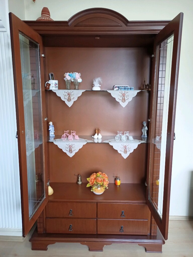 Vitrin - 2