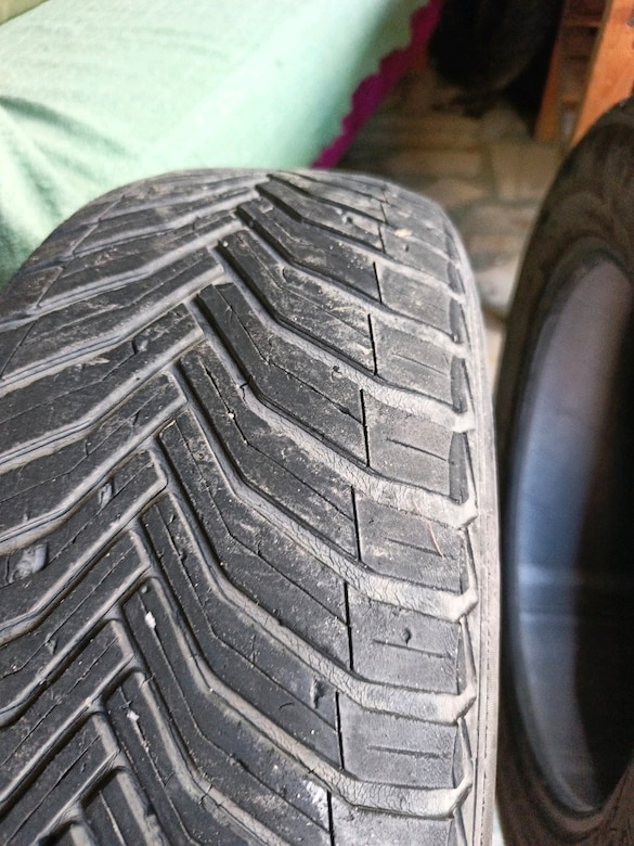 205*55*16 Michelin çift 4 mevsim - 2