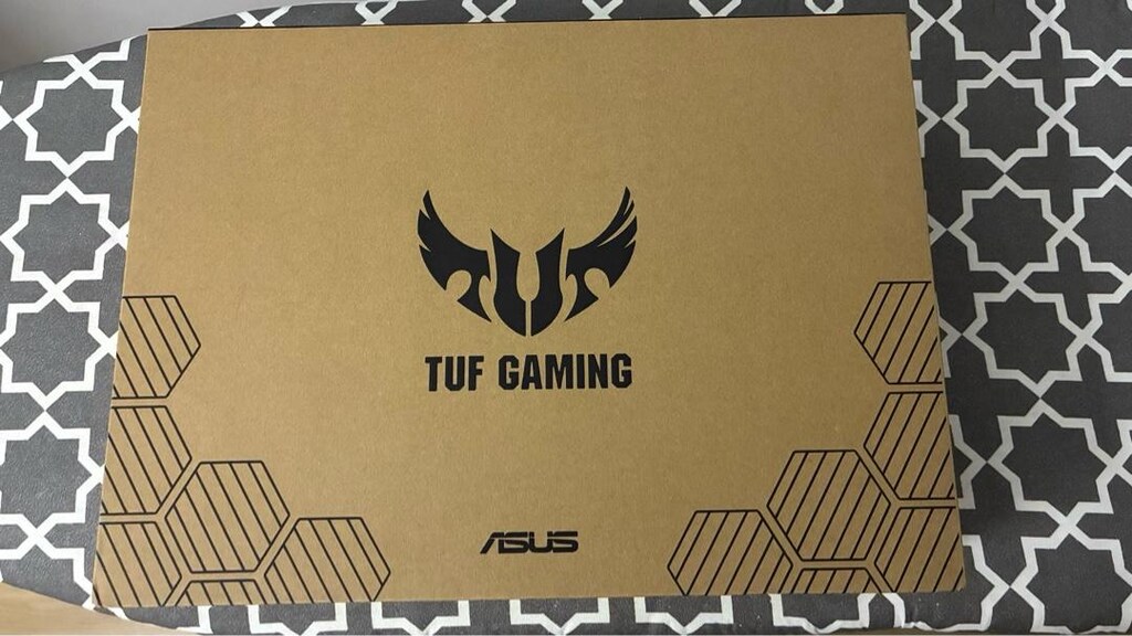 ACİL ASUS FX506LH - HN004W - TUF Gaming Notebook Oyuncu Laptop -Mouse - 11