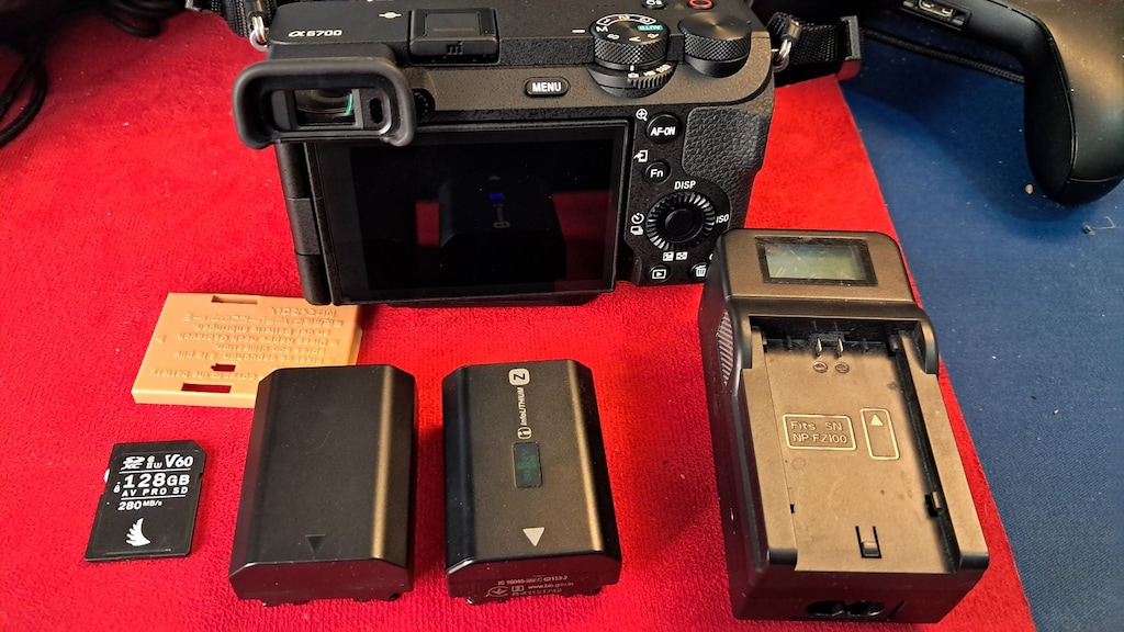 Sony A6700 + Kit Lens | Bir Sürü Ekstra | 20 Aya Yakın Garantili - 3