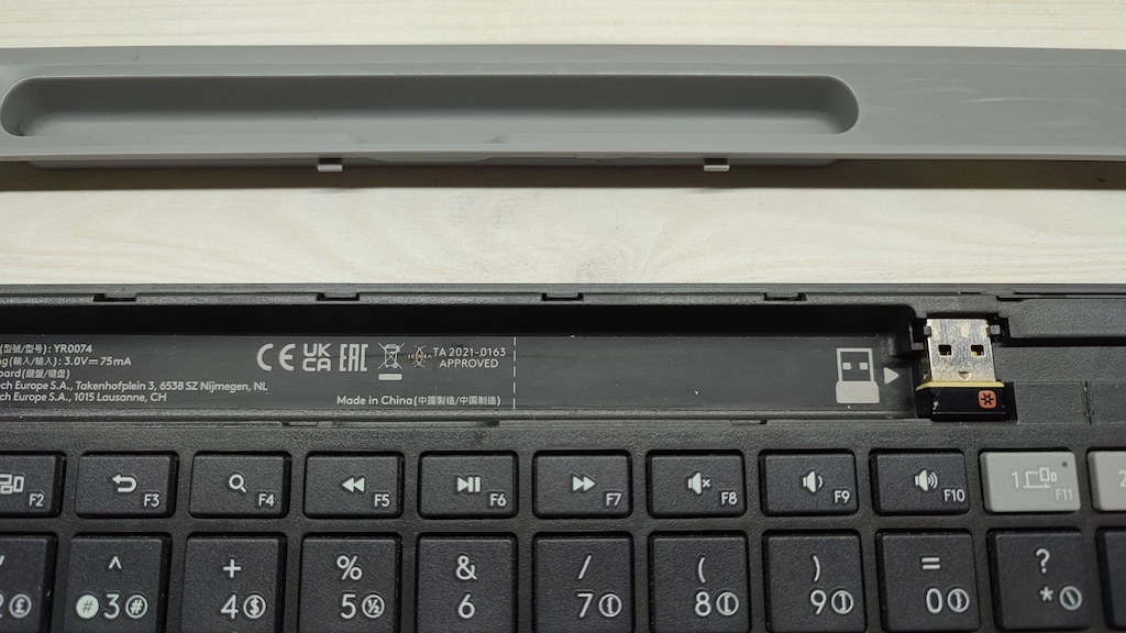 Logitech K580 Unifying alıcı ile - 3