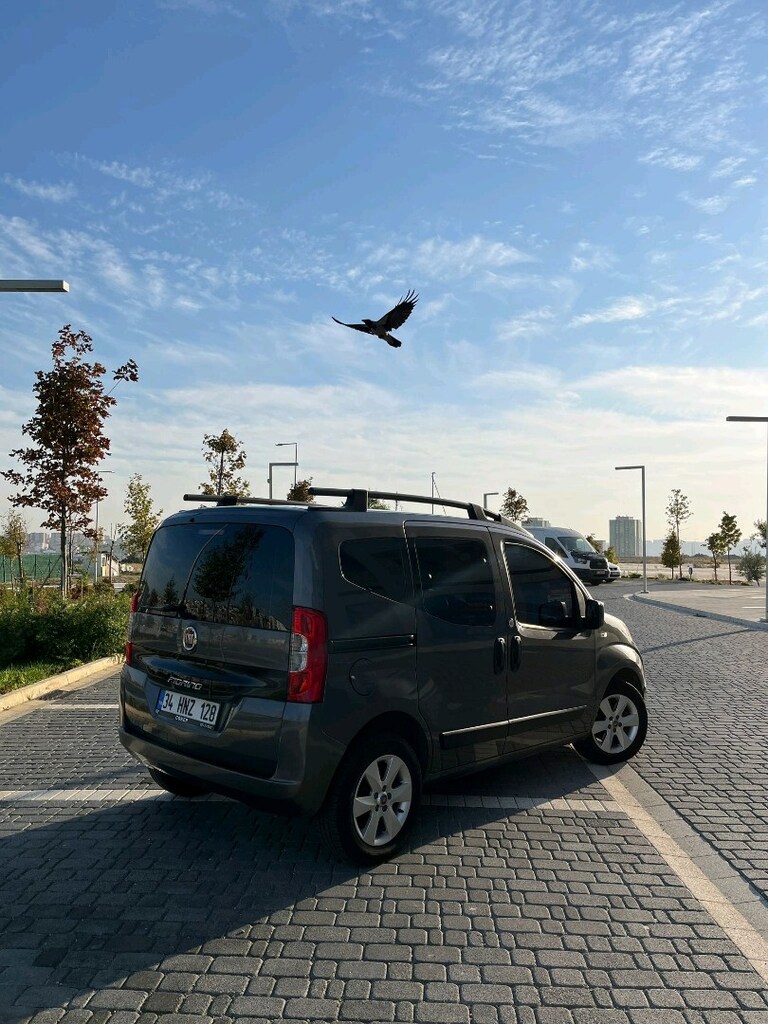 İlk sahibinden temiz aile arabası servis garantili - 4