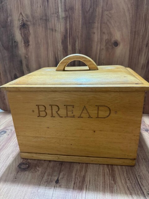 İngiliz Yapımı Ahşap Ekmek Kutusu (Bread Bin) – Kapaklı