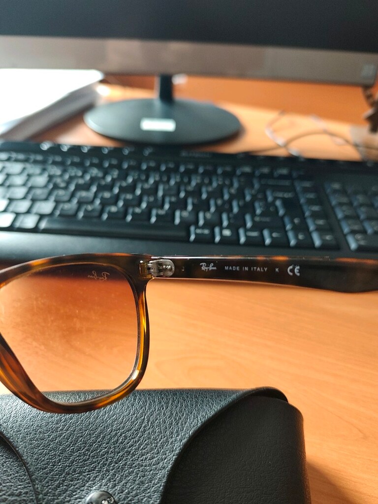 Ray-Ban 4184 unisex gözlük - 4