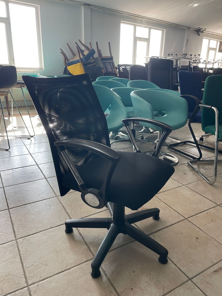 KLAS OFİS ÜSKÜDAR SİYAH FİLELİ YENİLENMİŞ BEKLEME KOLTUĞU - 2