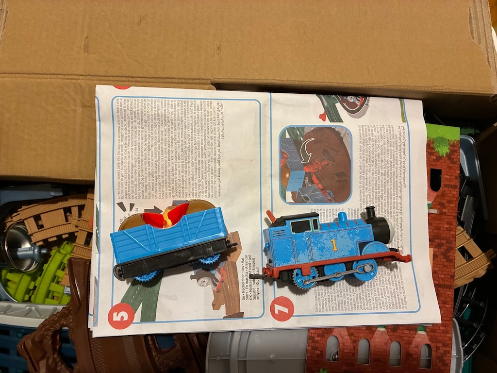 Thomas ve Arkadaşları Yükle ve Fırlat Teslimatı seti - 2