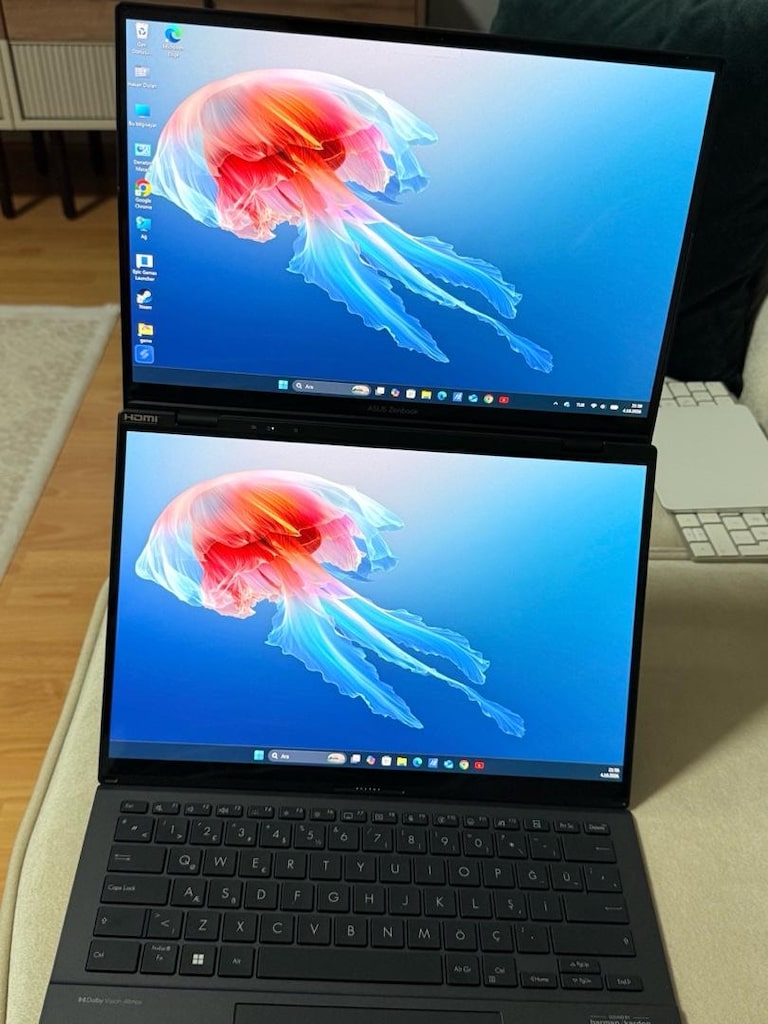 asus zenbook duo - 2