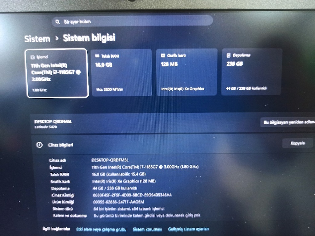 Dell Latitude 5420 i7 11 nesil 16 ram 256 SSD 14 inç full hd - 4