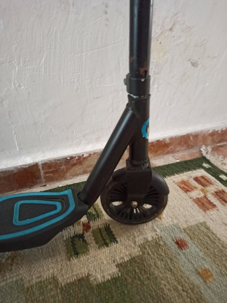 MAVİ-SİYAH SCOOTER - 2