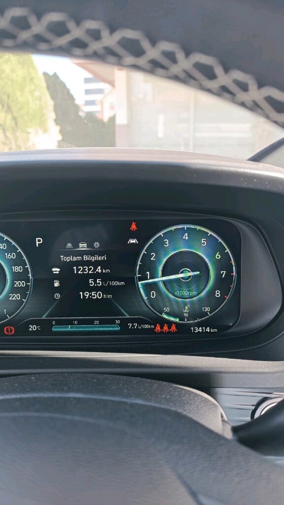 EMSALSİZ KM HYUNDAİ BAYON 1.4 ELİTE PAKET FULL + FULL OTOMATİK VİTES - 3
