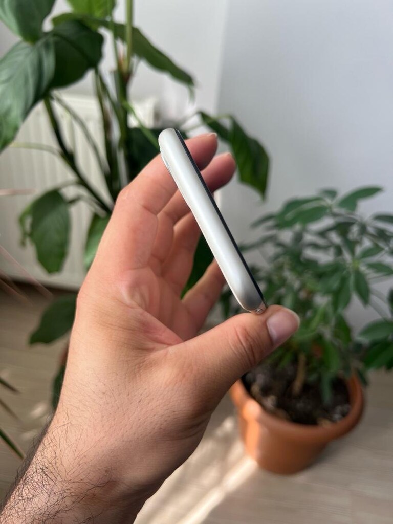 iPhone 11 64 GB %100 Türkiye Cihazı - 6