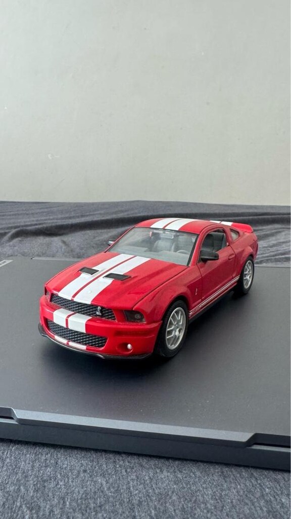 2007 Ford Mustang Shelby GT500 Diecast Model Araba 1/24 - 3