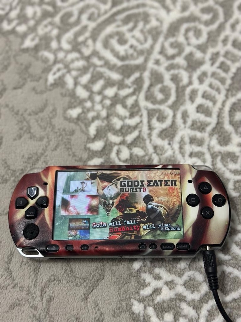 Temiz, Ekranı Çiziksiz PSP 3004 + 13 Efsane Oyunlu - 7