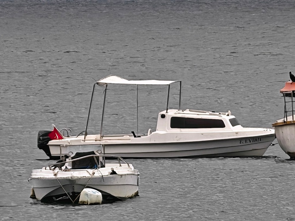 Satılık kamaralı tekne - 3