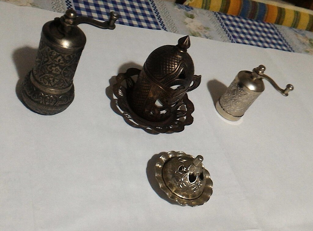 Metal Zamak Kahve Değirmen, Fincan ve Aksesuarları Takımı - 3