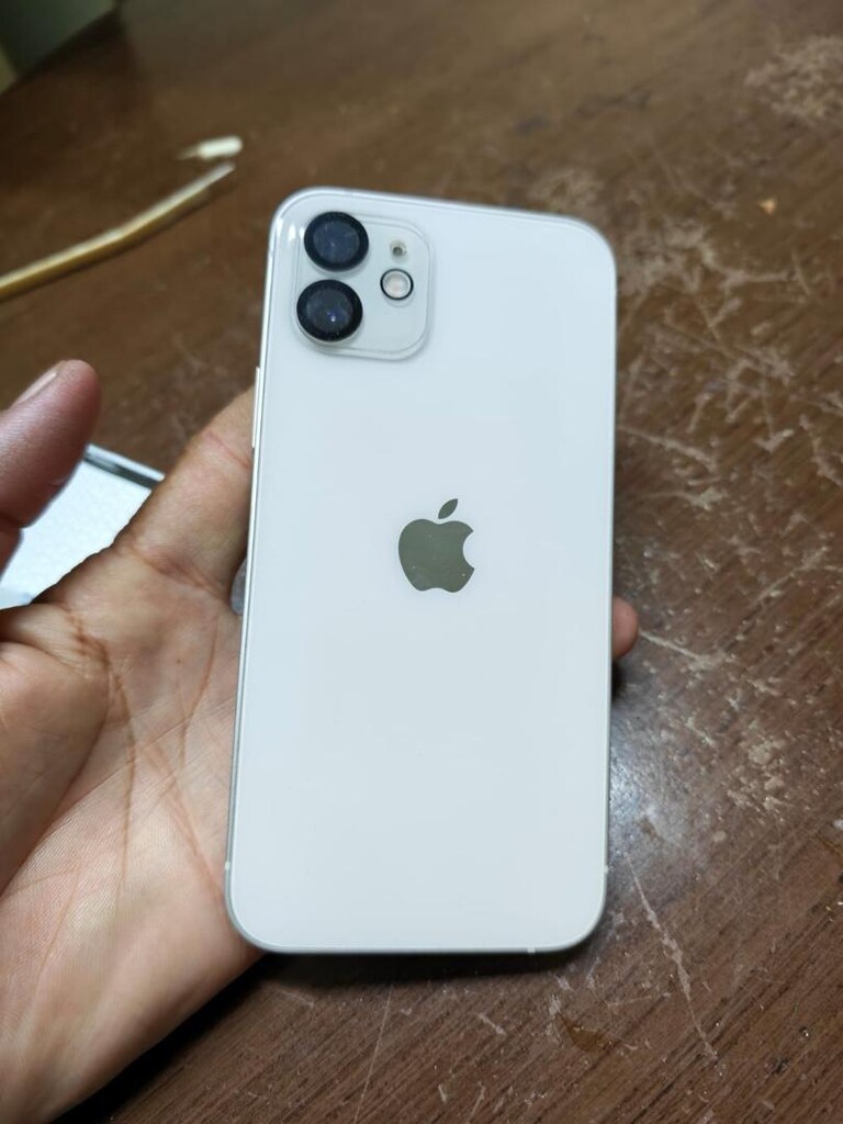 iPhone 12 - 5